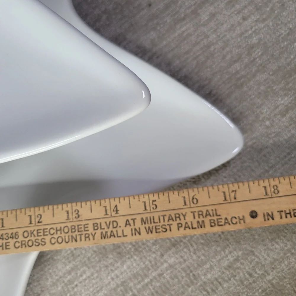 Pottery Barn Three Tier White Star Plate Stand Dessert Tea Tray 14